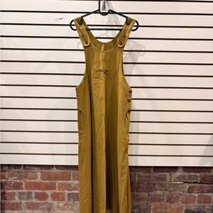 Mustard Yellow Buttoned Jumpsuit